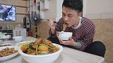 红烧排骨一出锅，我的妈呀，这也太好吃吧，我怎么能做得这么好吃