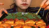 挑战一分钟吃完整盘美食，简直太馋人了