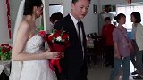 湖南一帅哥迎亲，到家了，新娘和他是大学同学，相爱2年结婚了