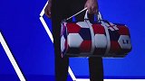 足球型格 Louis Vuitton 2018世界杯定制款包袋 足球和包包也很配