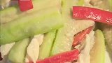 1丝瓜炒肉，两个窍门，丝瓜绝对没有苦涩味也绝不发黑