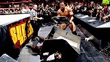 幸存者1998：WWE冠军锦标赛决赛 巨石强森VS米克-弗雷