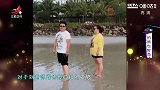 襁褓婴儿看到拍照镜头，竟主动比出剪刀手，太可爱了！
