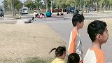 妈妈两胎生了四个宝宝，双龙双凤这机率真是太厉害了