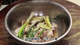 爱吃“辣子鸡”的请收藏，这道菜真做绝了，麻辣香酥，下酒又下饭