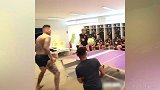 巴西男足成乒乓球队？四个人玩起了桌上足球双打