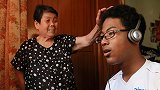 当初上海老人捡养黑人当孙子，如今却“有家难回”？生活令人揪心