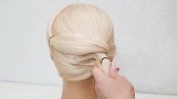 不会盘发的有救了，简单两步，尽显淑女气质