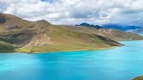 西藏三大圣湖之一，都说它是情人的眼泪，象征着蓝色的爱情