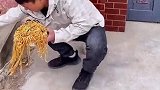 今天胃口不好，就吃一点点搞笑配音