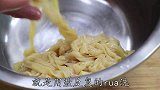 鸭肠还是这个川味做法好吃，麻辣鲜香脆爽开胃，出锅我直咽口水
