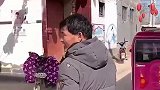 没想到拉面哥，把大衣哥朱之文拉下来了，门前得到了空前的冷清！
