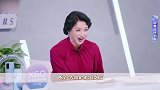 杜淳小娇妻真时髦，穿“荧光绿”西装外套搭小黑裤，甜美不失高雅