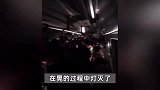 对话北京昌平线事故亲历者-旁边车厢塌了，头发、鞋里都是玻璃碴
