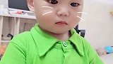 熊孩子断奶第3天，看他一脸的委屈，真是既心疼又好笑