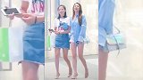 这两个街拍美女真美！肤白腿长 好身材是练出来的