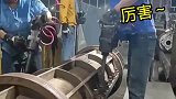 打螺丝神操作,这速度太快了,考验体力啊