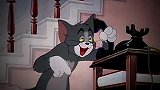 猫和老鼠：汤姆猫自己玩不过，竟然电话找帮手，吓的杰瑞咽口水！