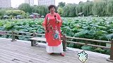 红衣大姐走心演唱，豫剧苦情戏，听完第一句就能忍不住流泪了