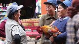 传说中的“水猴子”，被孟加拉国居民驯服后，成为当地捕鱼工具！