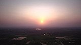 夕阳西下 映红了天边的晚霞 唯美又浪漫!