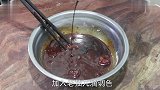 大厨分享河南名菜“压锅豆腐”的正确做法,酱香浓郁,特别入味