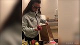 伙食可还行？水果点心应有尽有 德国女足后勤保障十足