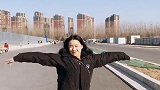 本来很性感的舞蹈，让姑娘跳得充满乡土味，太搞笑了！