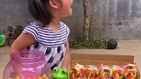 向往的童趣：妹妹给西瓜糖吃了