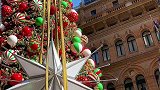 悉尼最大圣诞树封顶，2020只剩最后1个月，美好的圣诞、新年、春节，跨年烟火都会如期而至 你好2021