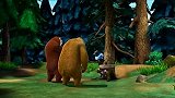 熊出没之夺宝熊兵：熊大熊二把光头强头夹树上想帮他取下工作帽！