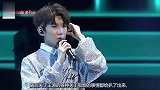 王源吸烟被官媒点名后公开道歉，粉丝呼吁戒烟顺便改善皮肤