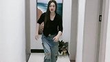 发现个唱戏的小可爱啊