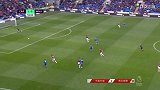 第52分钟卡迪夫城球员卡马拉萨射门
