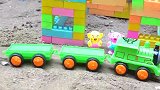 挖掘机施工解决托马斯和朋友玩具火车动物运输车自卸车