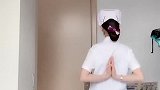 这个护士最近火了，小姐姐在宿舍做这种事情，不怕院长发现吗