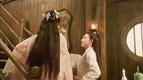 搞笑剪辑：出来玩最重要是开心，好不容易遇到个男的，怎么能放过