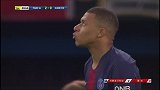 有点独？姆巴佩小角度爆射击中边网 马尔基尼奥斯现身看台