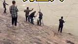 大爷还是高兴的太早了