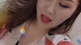 真的不必把太多人请进生命里，太过热情总是不被珍惜。