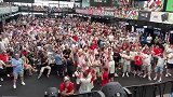 英格兰0-1落后民主刚果 英格兰球迷抱头难以置信