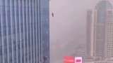 生活不易，大家都在努力的活着