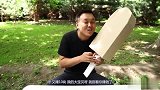 挑战吃巨型雪糕，十分钟吃完就奖励手机，小伙五秒就吃完了