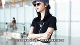 景甜小露细腰撩发秀红唇戴渔夫帽墨镜满满夏日感