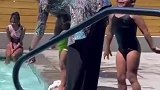 如果孩子落水了，应该如何拯救