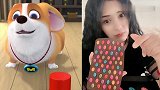 美女直播吃彩色小糖豆，各种口味任意选，童年向往的生活