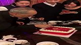 给爷爷办80大寿，接下来爷爷看到这一幕，直接愣了