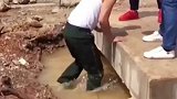 平民英雄，云南小伙见义勇为，救下落水男童
