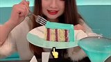 打卡Tiffany的蓝盒蛋糕，没想到吃起来居然是这种味道