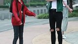 小哥哥不高兴了